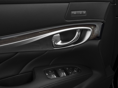 2016 INFINITI Q70 3.7X