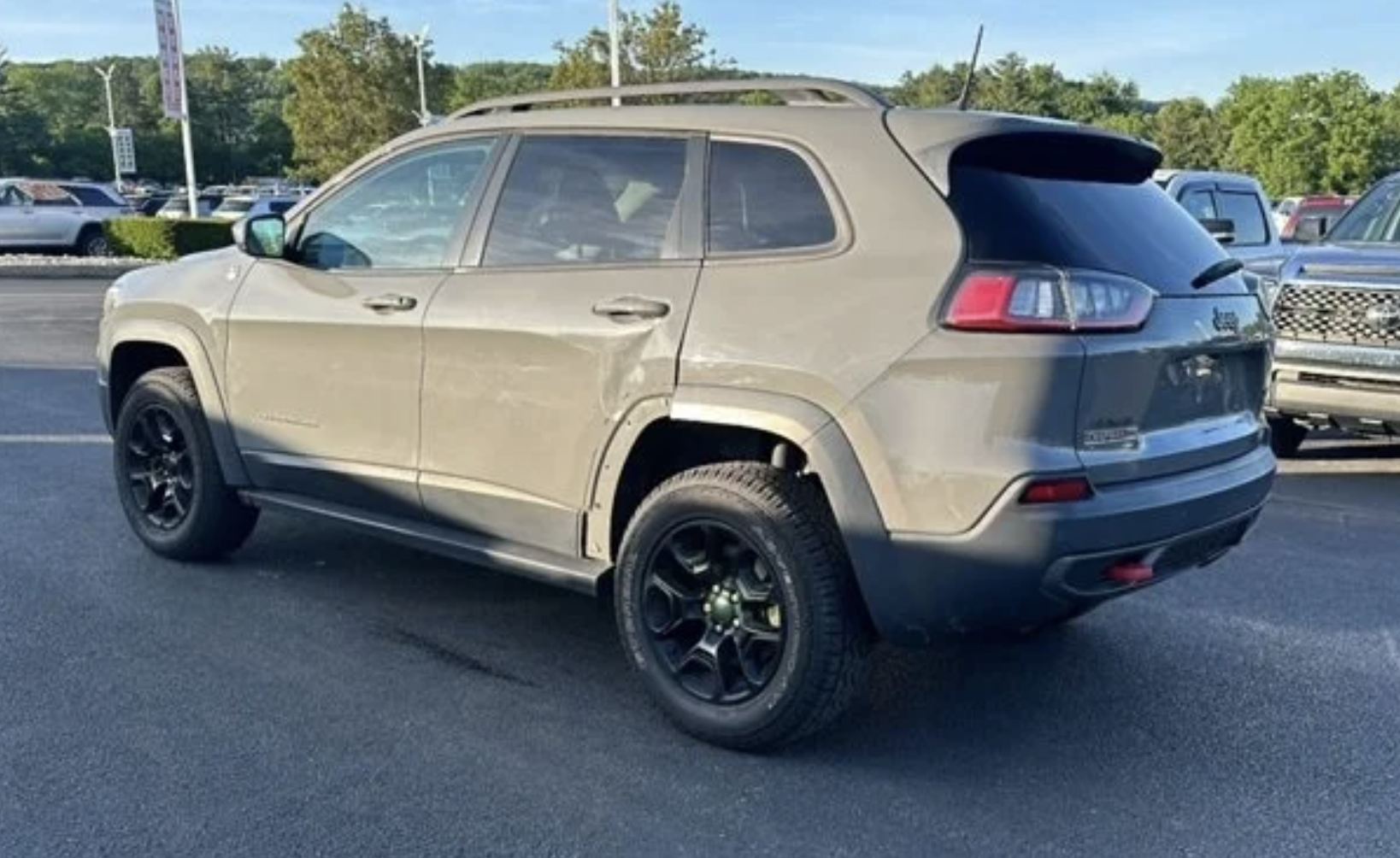 compass vs. cherokee