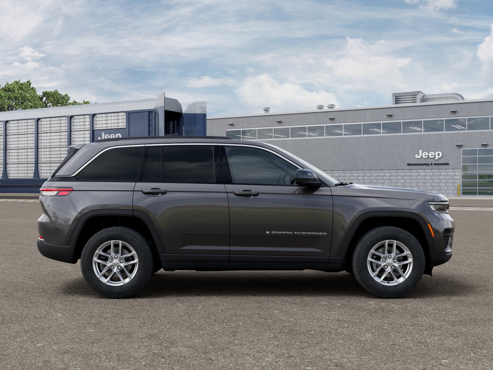 2026 Jeep Grand Cherokee Laredo