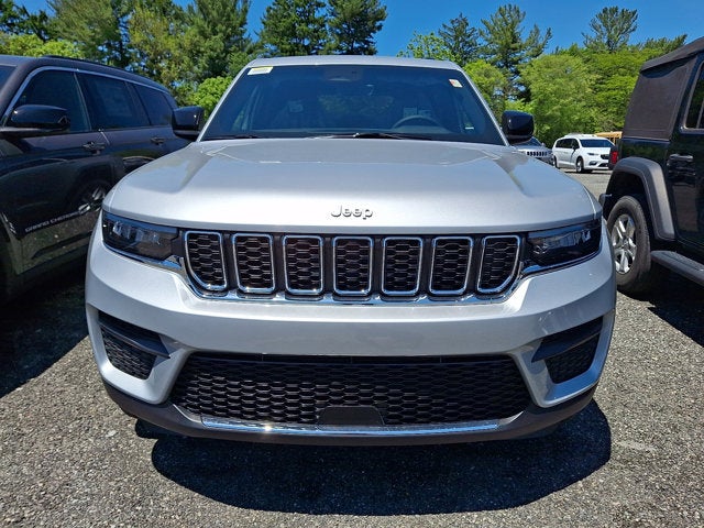 2026 Jeep Grand Cherokee Laredo X