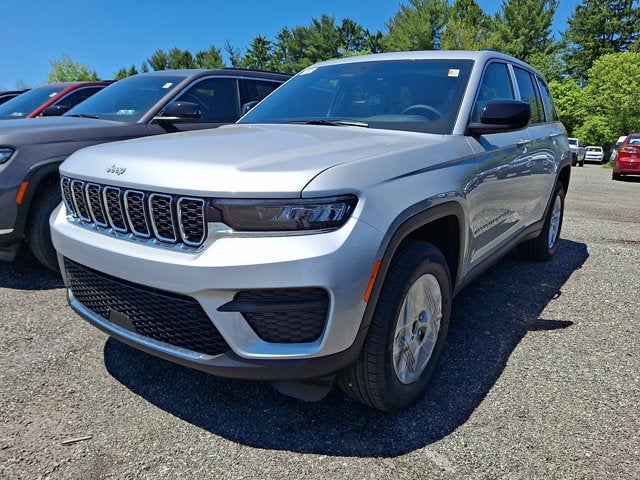 2026 Jeep Grand Cherokee Laredo X