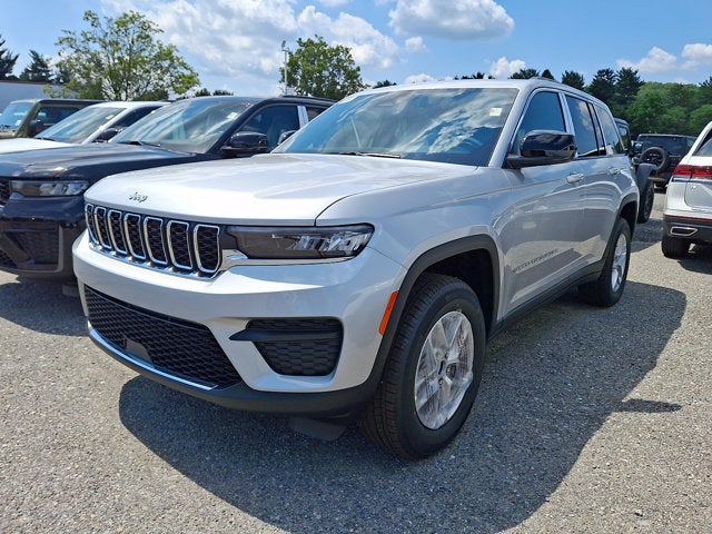 2026 Jeep Grand Cherokee Laredo X
