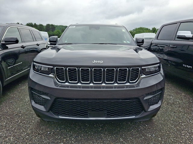 2026 Jeep Grand Cherokee Laredo X
