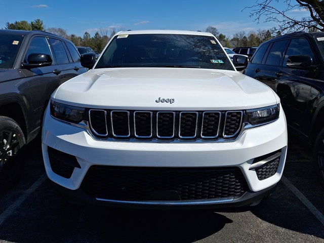 2026 Jeep Grand Cherokee Laredo X