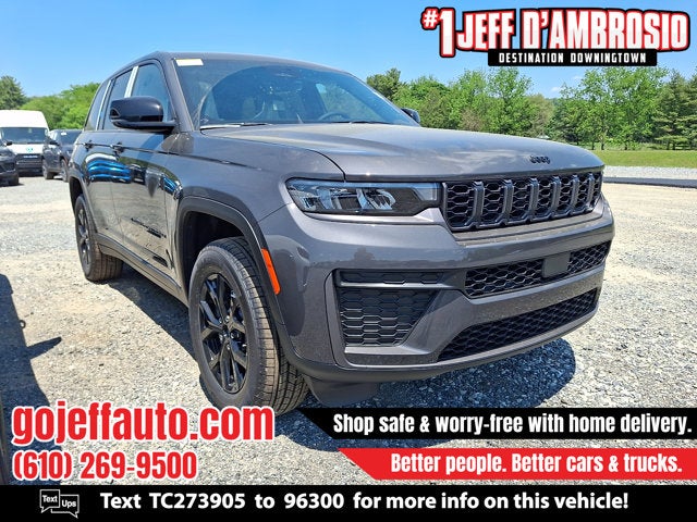 2026 Jeep Grand Cherokee Laredo Altitude