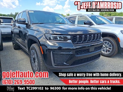 2026 Jeep Grand Cherokee Laredo Altitude