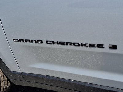 2026 Jeep Grand Cherokee Laredo Altitude