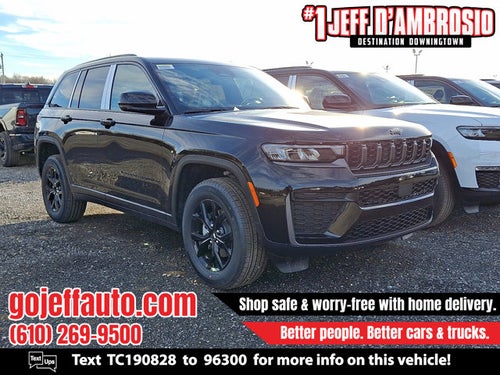 2026 Jeep Grand Cherokee Laredo Altitude