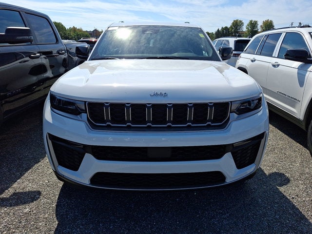 2027 Jeep Grand Cherokee Limited