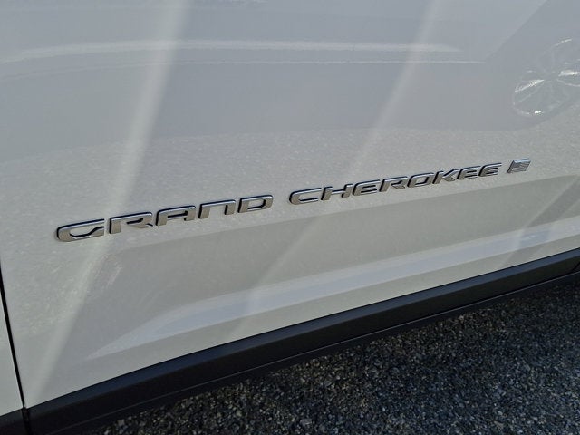 2027 Jeep Grand Cherokee Limited