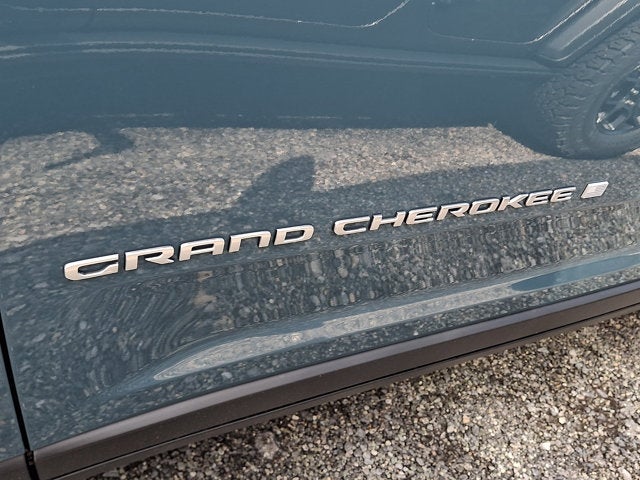 2027 Jeep Grand Cherokee Limited