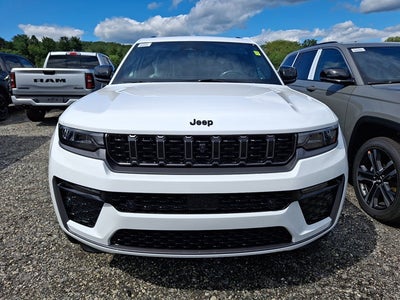 2027 Jeep Grand Cherokee Limited Reserve