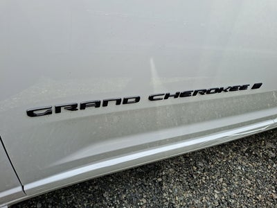 2027 Jeep Grand Cherokee Limited Reserve