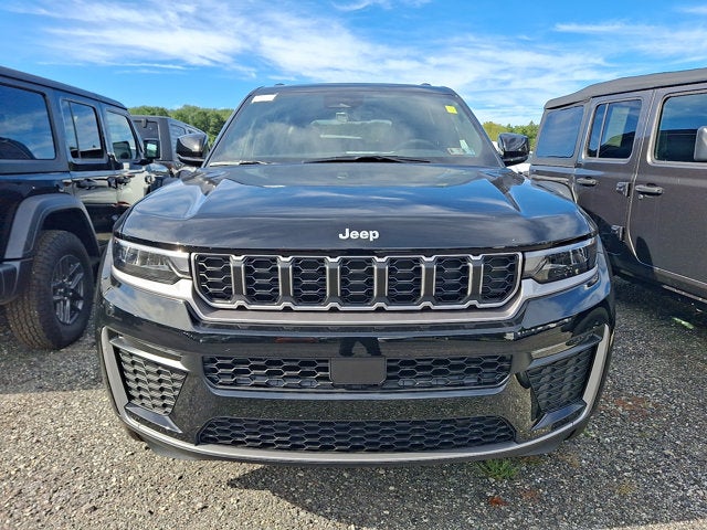 2027 Jeep Grand Cherokee Limited
