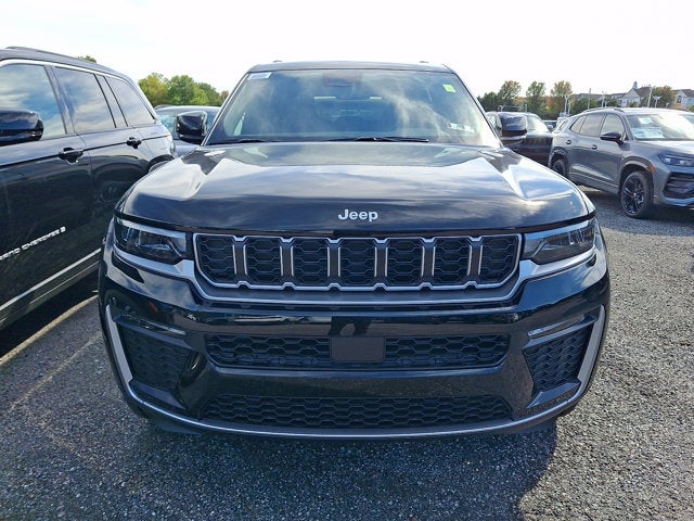 2027 Jeep Grand Cherokee Limited