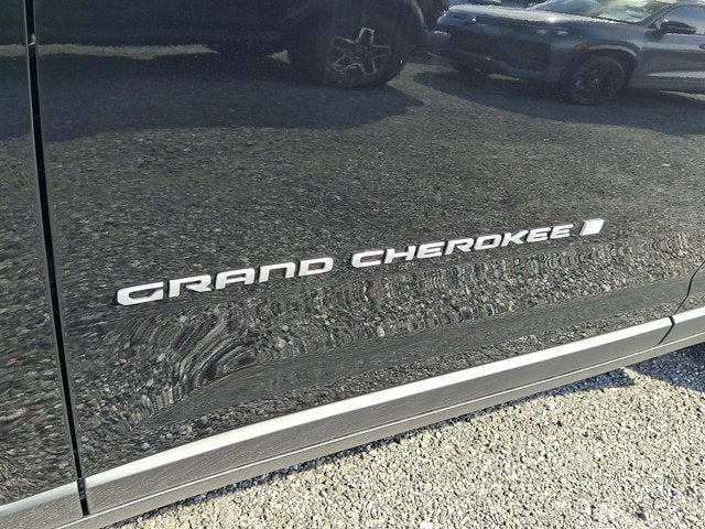 2027 Jeep Grand Cherokee Limited