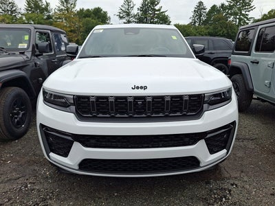 2027 Jeep Grand Cherokee Limited Reserve
