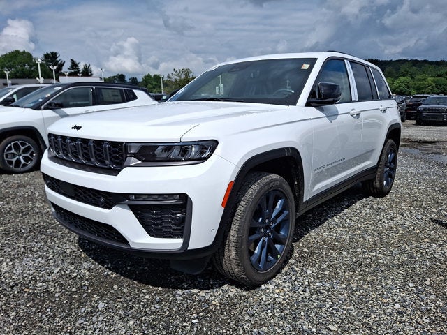 2026 Jeep Grand Cherokee 85th Anniversary Edition