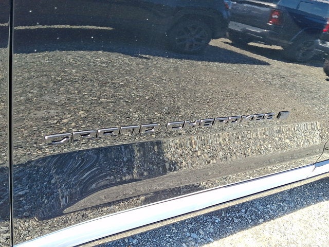 2027 Jeep Grand Cherokee Limited Reserve