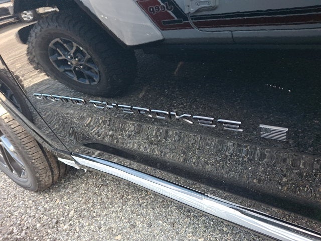 2027 Jeep Grand Cherokee Limited Reserve