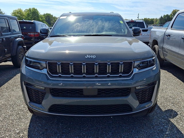 2027 Jeep Grand Cherokee Limited