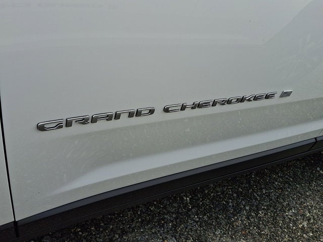 2027 Jeep Grand Cherokee Limited