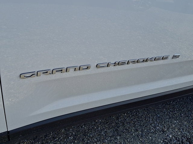 2027 Jeep Grand Cherokee Limited Reserve