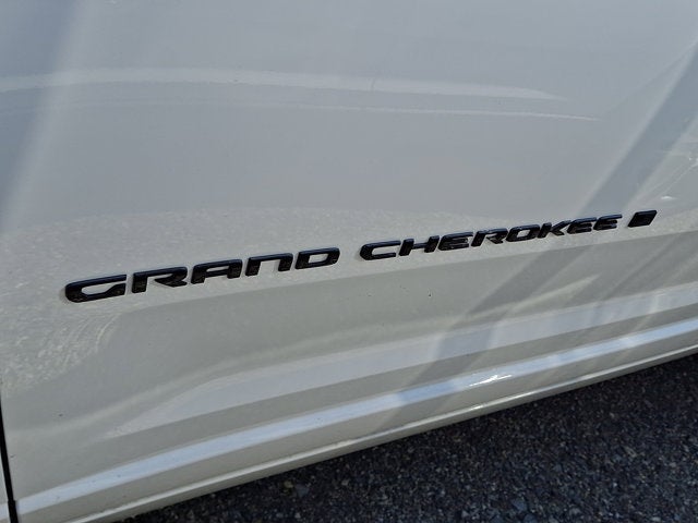 2027 Jeep Grand Cherokee Limited Reserve