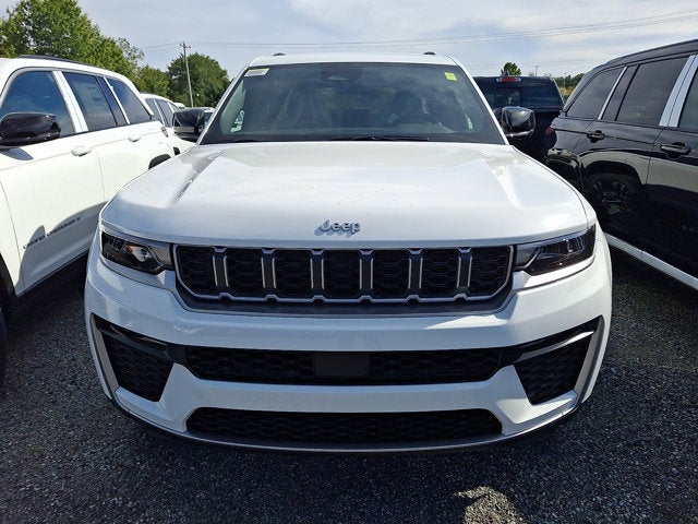 2027 Jeep Grand Cherokee Limited