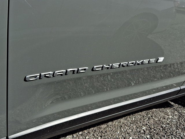 2027 Jeep Grand Cherokee Limited