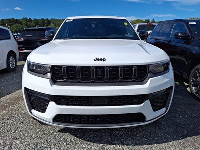 2027 Jeep Grand Cherokee Limited Reserve