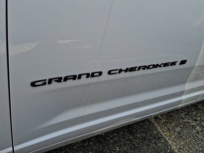 2027 Jeep Grand Cherokee Limited Reserve