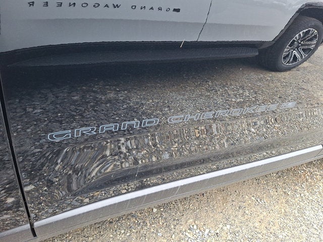 2026 Jeep Grand Cherokee 85th Anniversary Edition