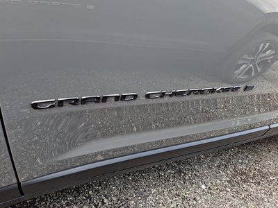 2027 Jeep Grand Cherokee Limited Reserve
