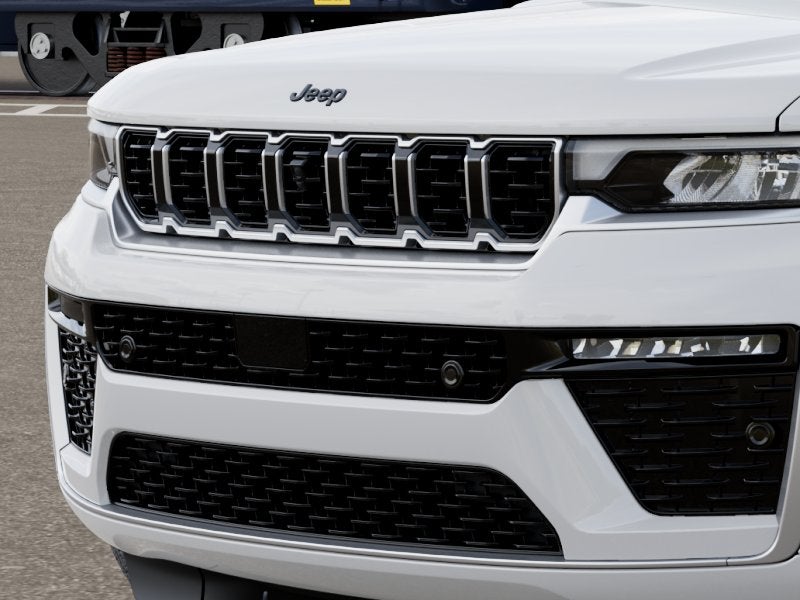 2027 Jeep Grand Cherokee Summit
