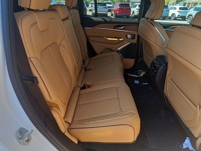 2026 Jeep Grand Cherokee Summit