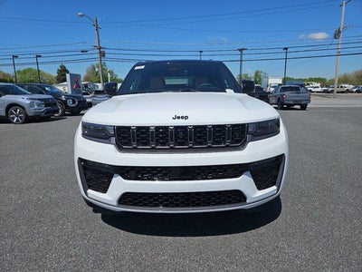 2026 Jeep Grand Cherokee Summit