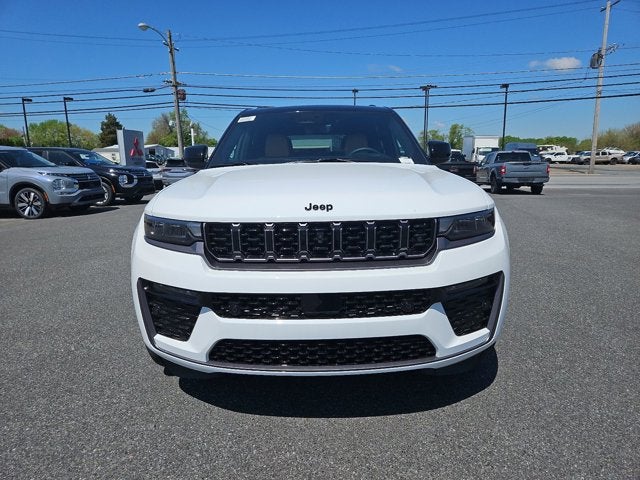 2026 Jeep Grand Cherokee Summit