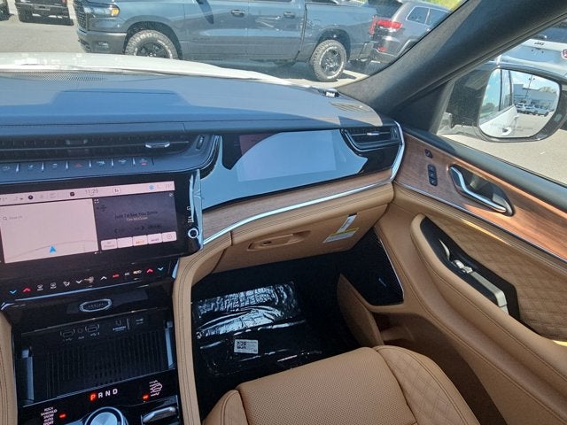 2026 Jeep Grand Cherokee Summit