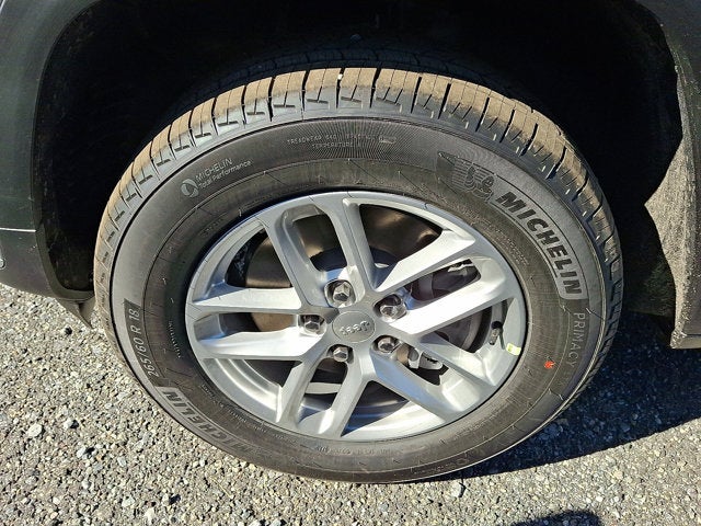 2025 Jeep Grand Cherokee L Laredo X