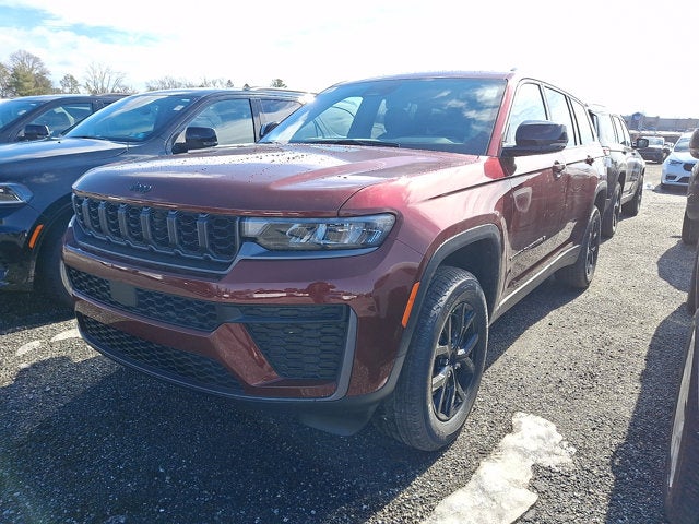 2026 Jeep Grand Cherokee L Laredo Altitude