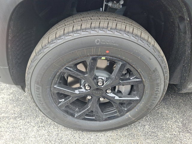 2026 Jeep Grand Cherokee L Laredo Altitude