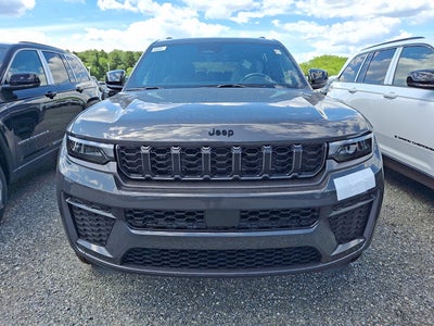 2026 Jeep Grand Cherokee L Laredo Altitude