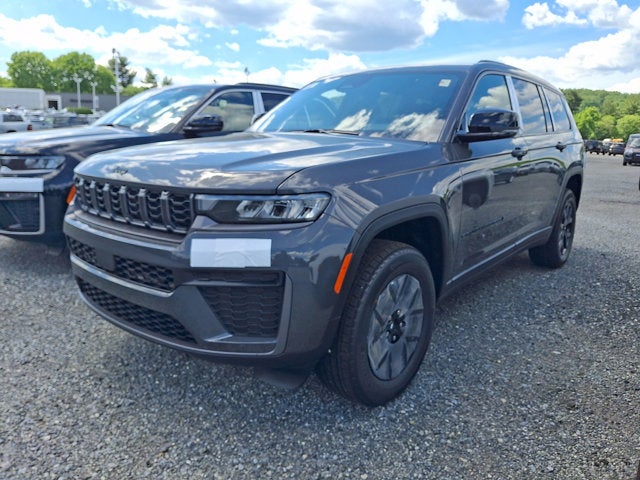2026 Jeep Grand Cherokee L Laredo Altitude