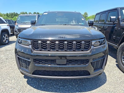 2026 Jeep Grand Cherokee L Laredo Altitude