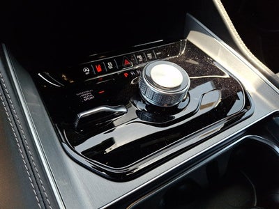 2026 Jeep Grand Wagoneer L 4x4