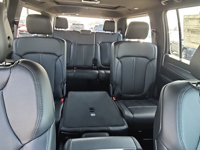 2026 Jeep Grand Wagoneer 4x4