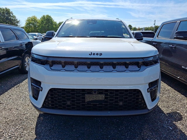 2026 Jeep Grand Wagoneer 4x4