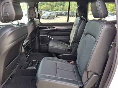 2026 Jeep Grand Wagoneer Limited Altitude