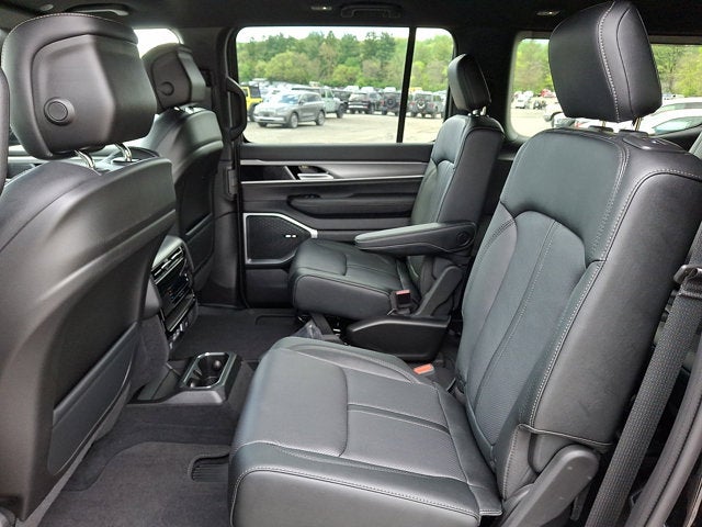 2026 Jeep Grand Wagoneer Limited Altitude